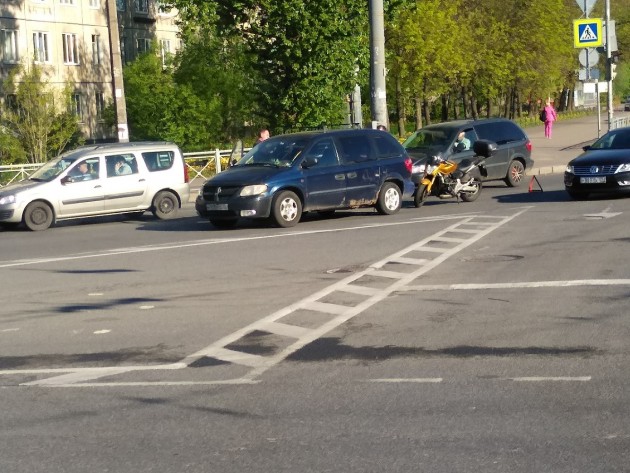 камеры дыбенко дальневосточный. пожар на улице коллонтай 23 корпус 1. камеры на перекрестке дыбенко и дальневосточного. перекрёсток пр. авария на народной улице сегодня спб.