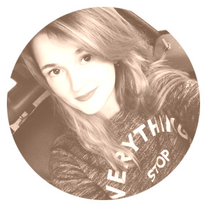 Юля Малаховская