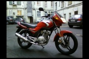 Yamaha YBR 125