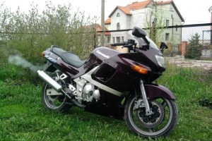 Kawasaki ZZR