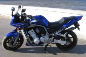 Yamaha FZ